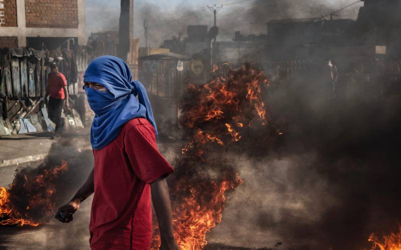 Madagascar protesters refuse to meet president as ultimatum nears