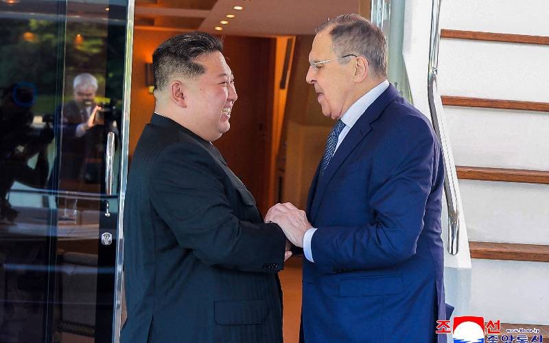 China's Xi vows greater support for Russia in Lavrov meeting