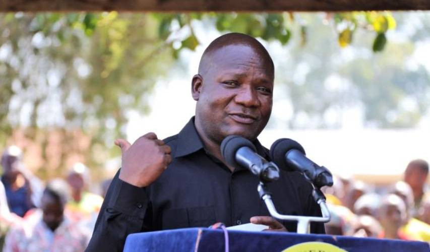 Kakamega Governor Fernandes Barasa defends his ties with Ruto amid criticism