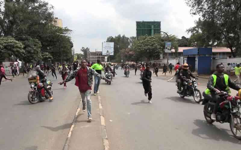 Motorbike-riding 'goons' attack protesters in Nairobi