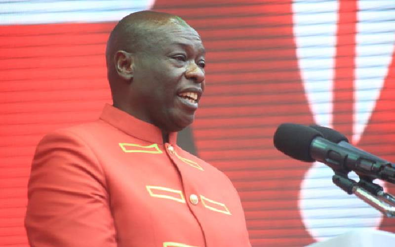 Why politics of 'the cousins' will not take our country forward