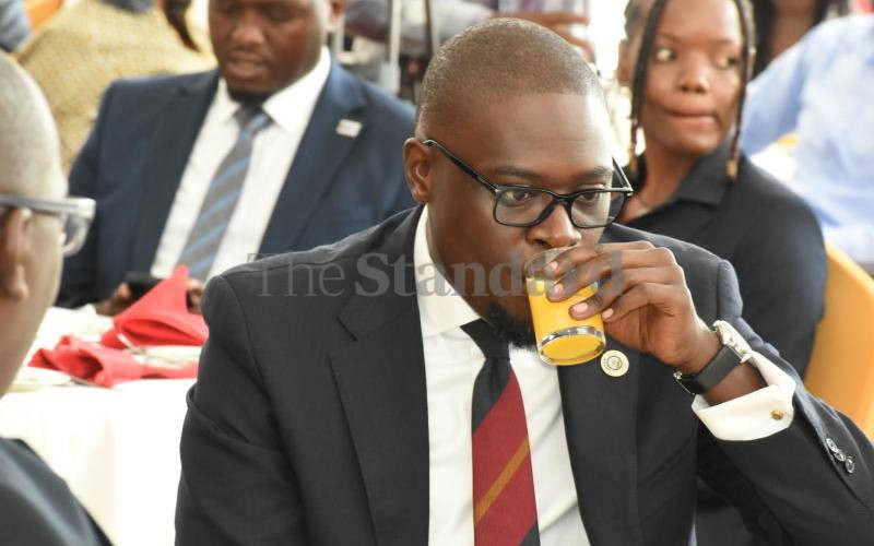 Bar owners pour heat on Sakaja's new license fees