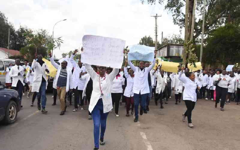 Medical graduates protest to demand internship placement