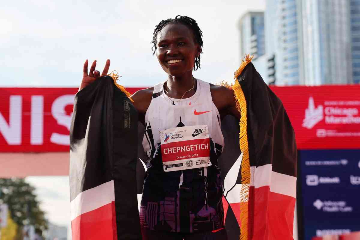 Chepngetich shatters World Marathon record at Chicago marathon