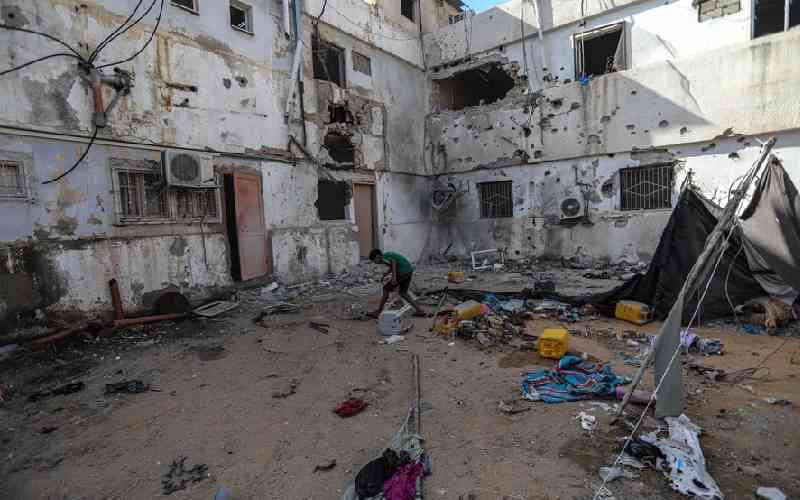 Dozens trapped in Gaza's Al-Shifa hospital under inhumane conditions
