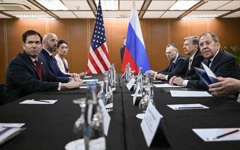 US, Russia diplomats discuss Ukraine war in Manila