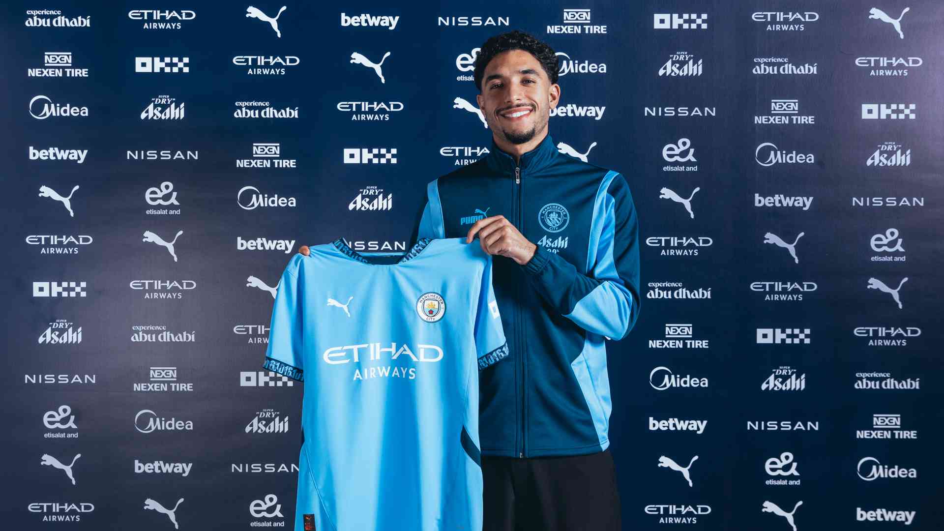 Man City sign forward Marmoush from Eintracht Frankfurt