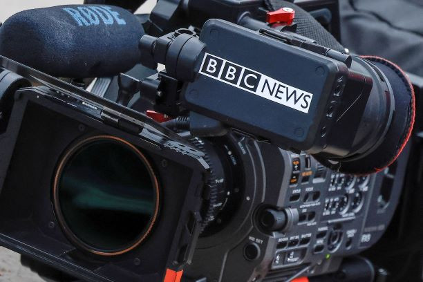 Trump threatens $1 billion action as BBC apologises for speech edit