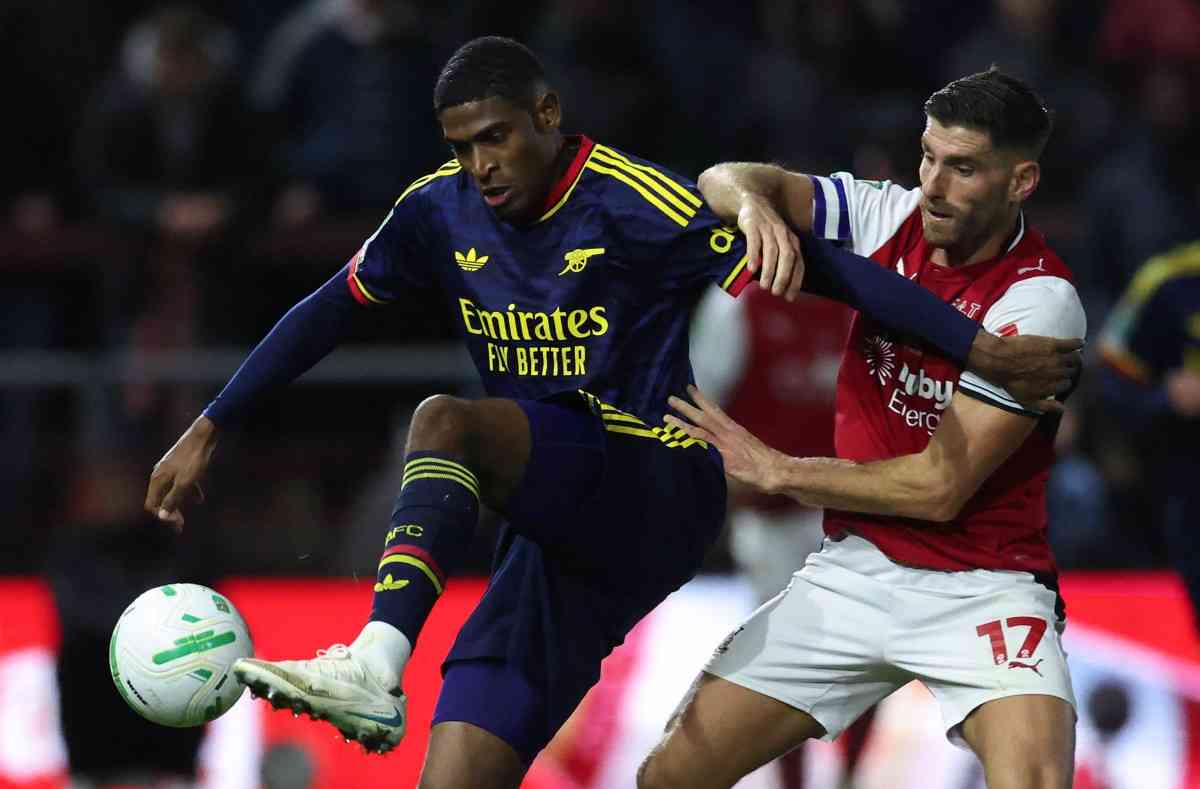 Arsenal stunned by fourth-tier Fleetwood in League Cup
