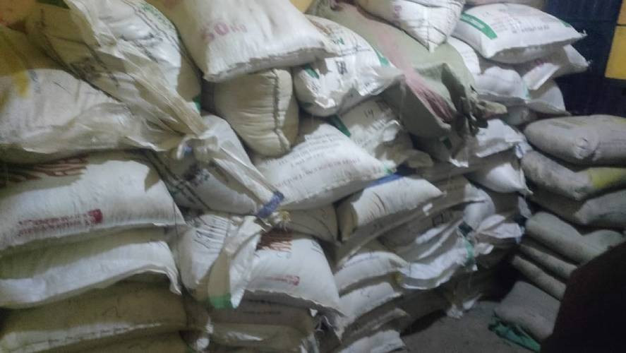 Eight arrested, stolen goods i...