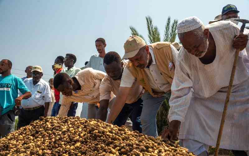 Activists say over 70 dead in two days of Sudan fighting