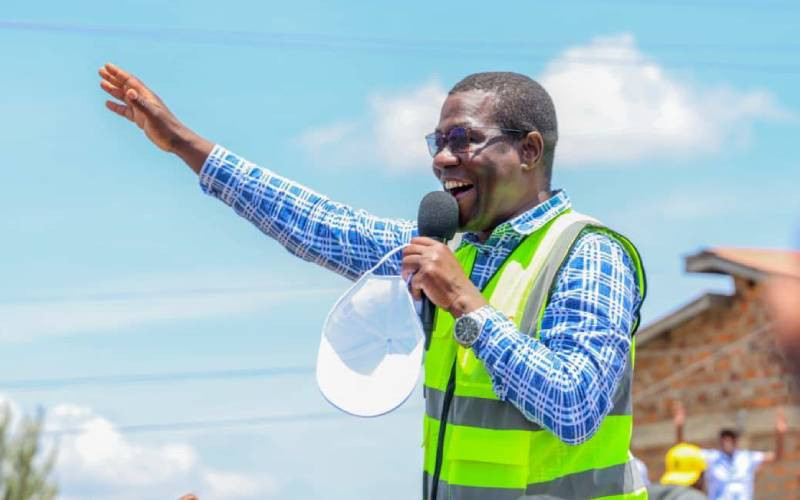 Government defends G-to-G fuel deal