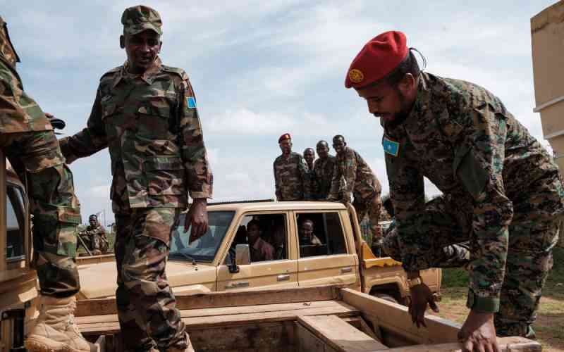 Somali troops enter key city ruled by renegade leader