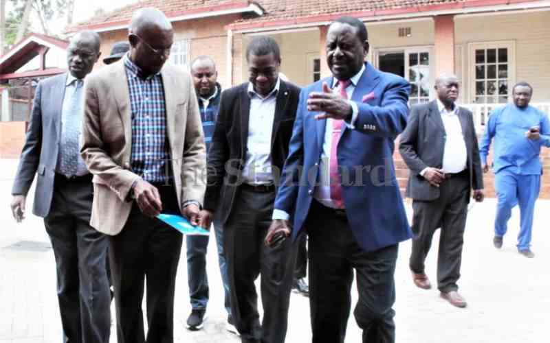 Ruto warns Raila against rallies to protest bid to oust Cherera four