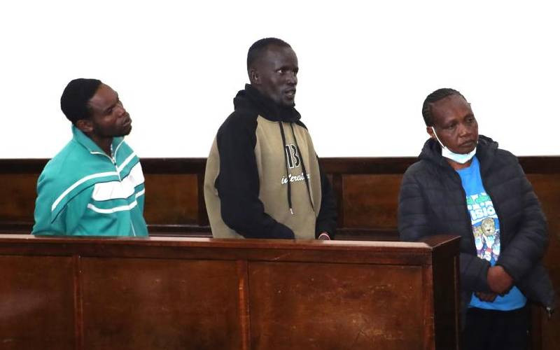 Two prime suspects in marathoner's murder seek plea bargain