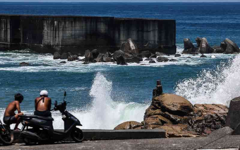 Taiwan warns of 'destructive' winds as typhoon nears