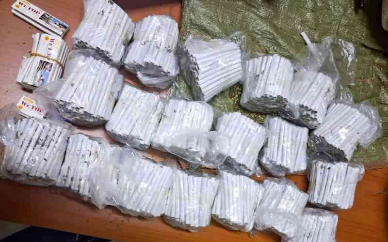 Police recover 2,900 rolls of bhang after Dandora motorcycle chase