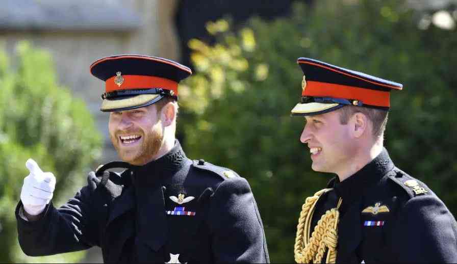 Prince Harry says William attacked him during row-report