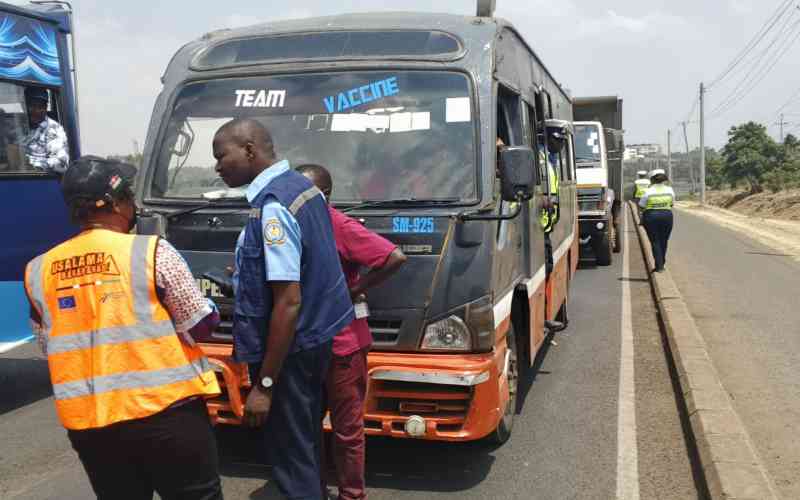 NTSA impounds vehicles in Thika Road crackdown on traffic offences