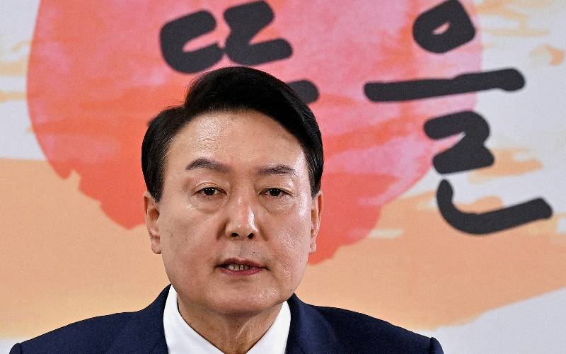 S.Korea's president-elect wants U.S. nuclear bombers to return