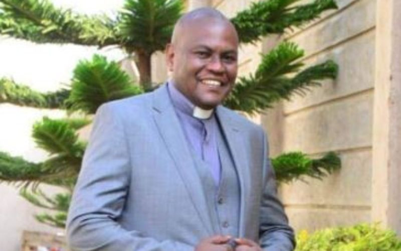 Priest dies hours after checking into hotel with lover