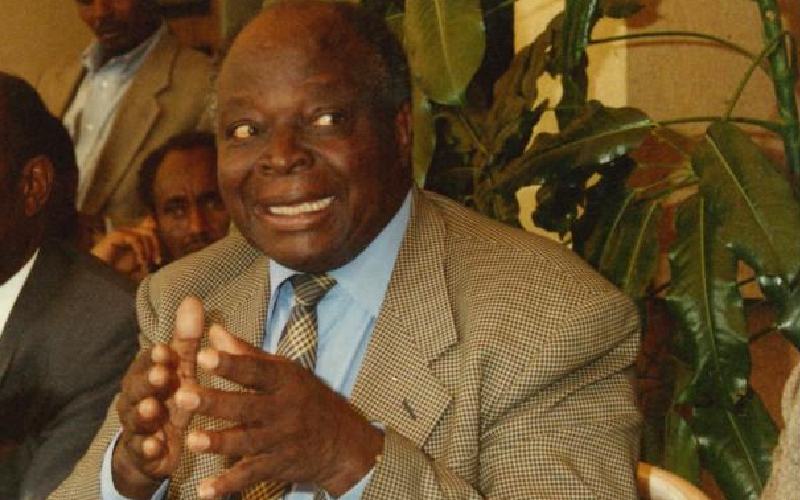 Ex-mayor recalls rally where Kibaki dashed with a shoe
