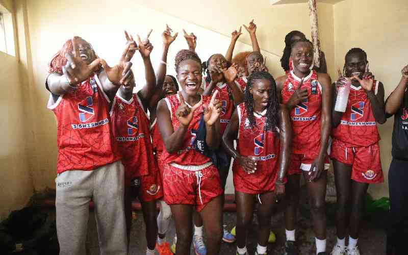Th3 Swish oust Strathmore Swords from league title race