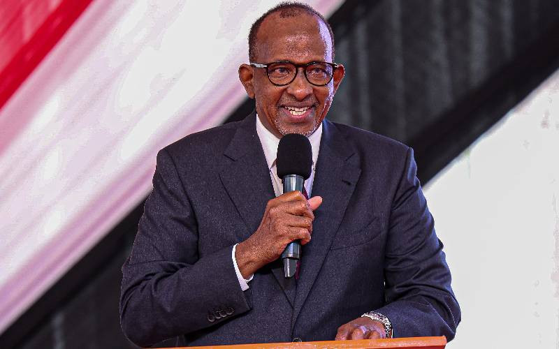 Health CS Duale blames counties for UHC staff salary woes