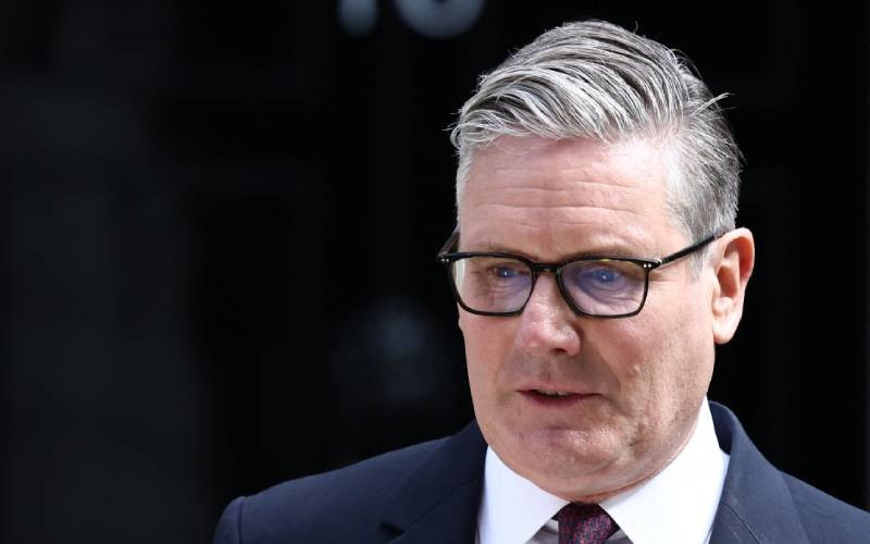EU chief hails 'statesman' Starmer after resignation