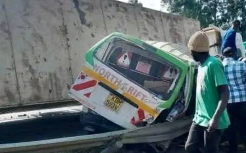 Six killed, scores injured in road crashes