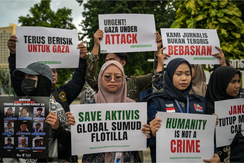 Israel violated international law by mistreating activists