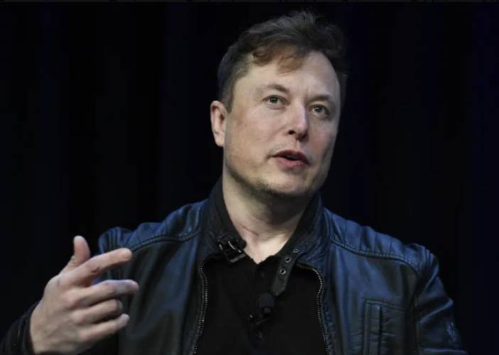 Elon Musk apologizes after mocking laid-off Twitter employee