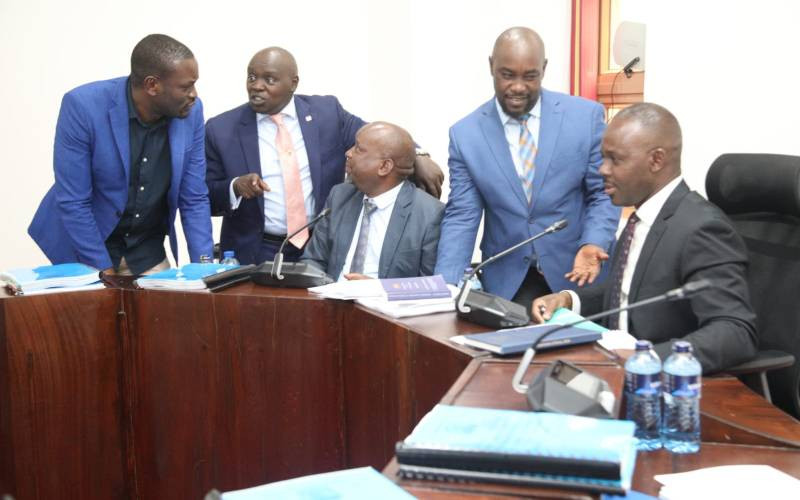 Senators want Ruto summoned over bribery claims