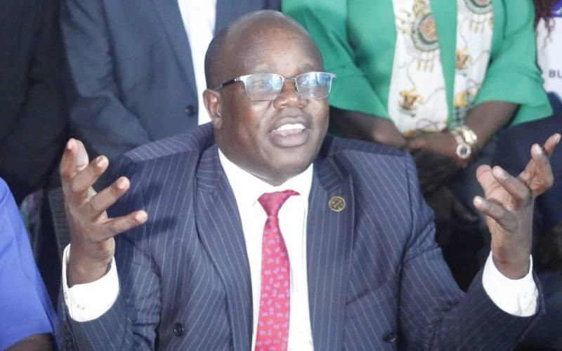 University lecturers vow to hold on strike