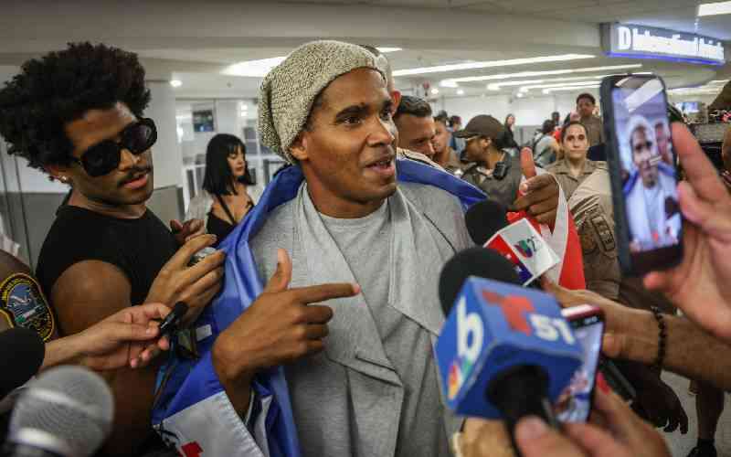 Cuban dissident artist Otero Alcantara lands in US exile