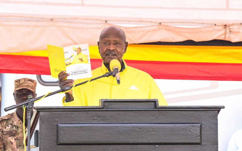 Ruto congratulates Museveni for 'decisive victory' in polls