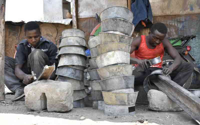 Kenya's growth masks poor pay, rising taxes and falling incomes