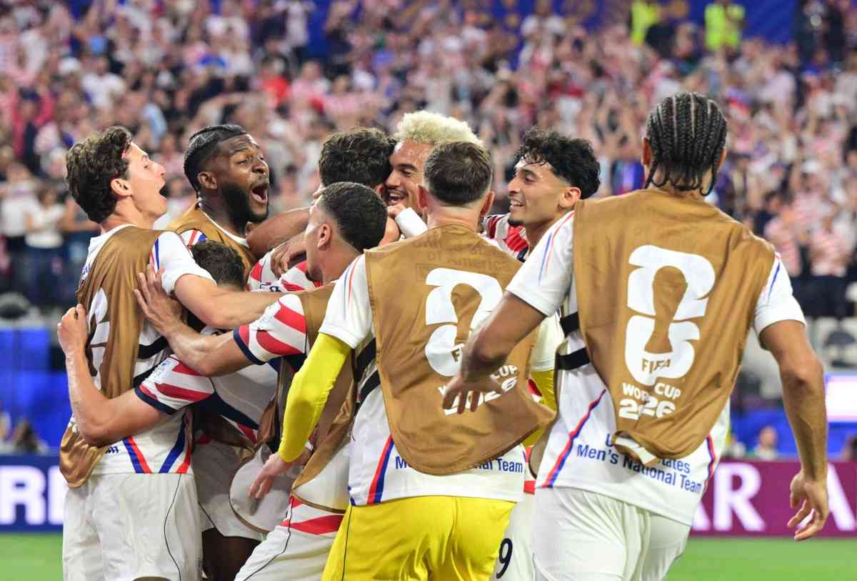 USA beat Paraguay 4-1 in dream start for World Cup co-hosts