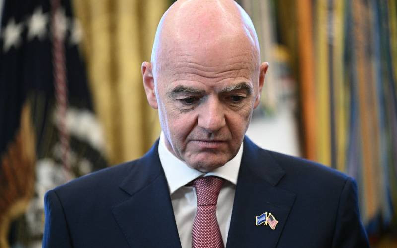 Infantino struggling to survive, says former IOC marketing chief