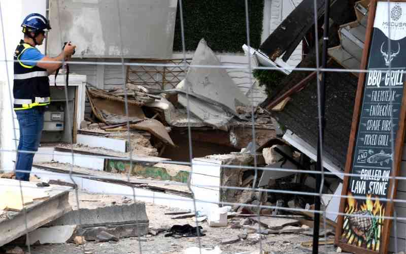 Four dead in Spanish resort restaurant collapse