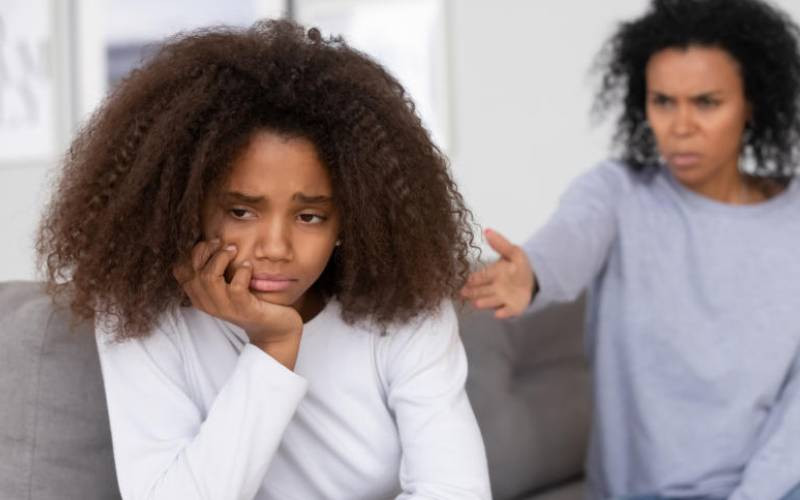 How to handle a toxic mother without losing yourself