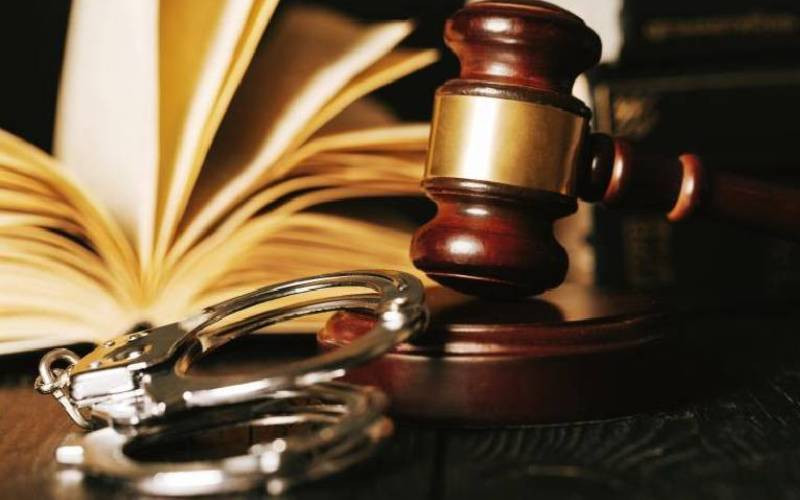 Mandatory death sentence for robbery with violence unconstitutional, court rules