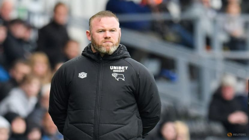 >Rooney steps down as Derby County boss