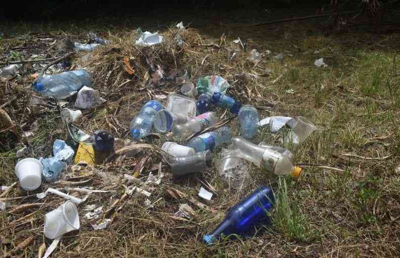Set up central plastic dumpsites in municipalities, rights groups urge county