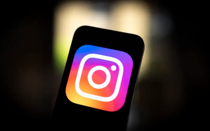 Instagram launches disappearing 'Instants' posts with no edits or screenshots allowed
