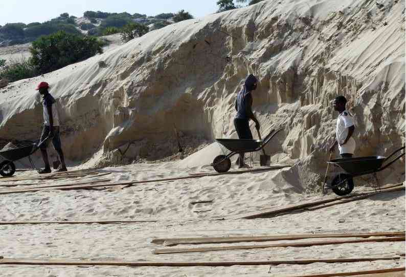Water agency warns against encroachment of Lamu wetlands and sand dunes