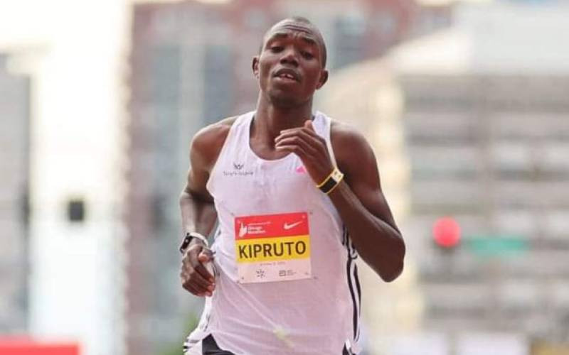 Kipruto leads a Kenyan clean podium sweep in Tokyo
