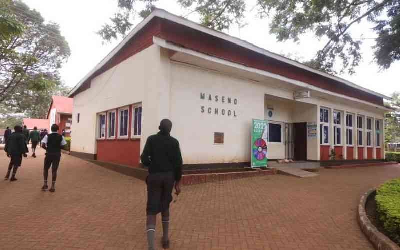 How headteachers manage big numbers and deliver top results