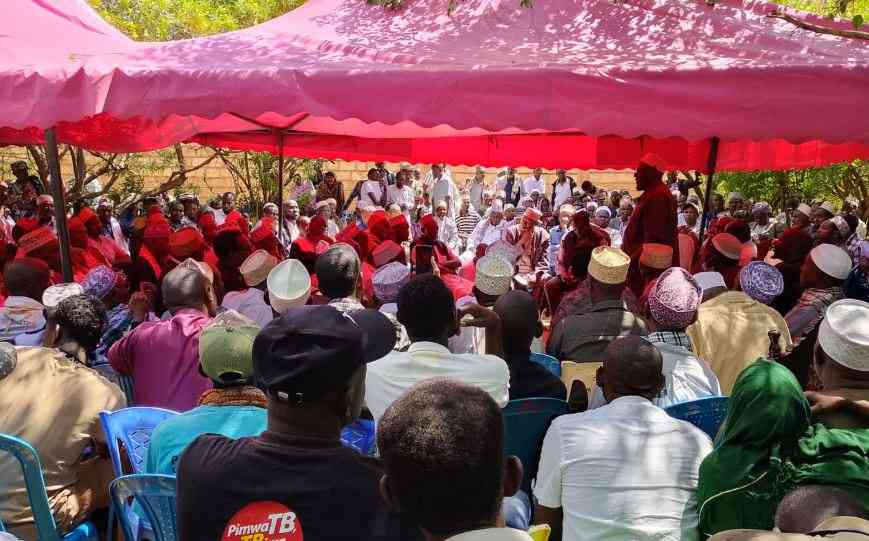 Isiolo elders, leaders unite to back late MP Tubi's child as successor