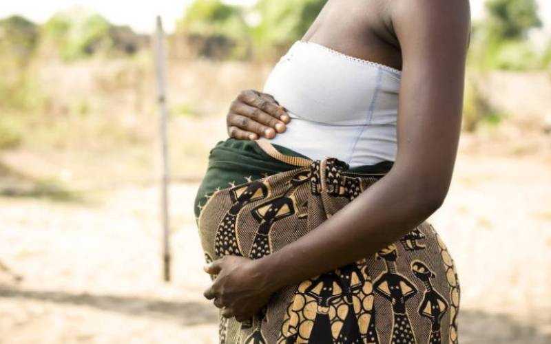 Along with it: The burden teenage mothers carry alone